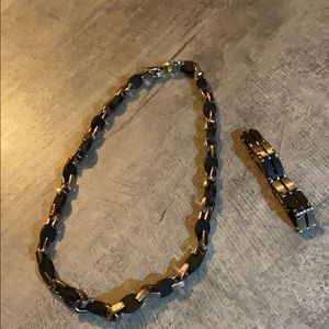 Men’s silver and rubber chain and bracelet